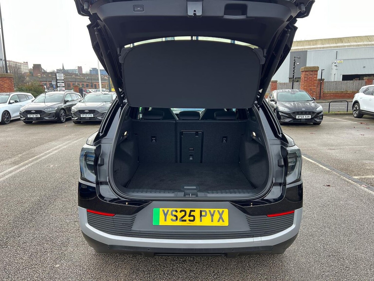 Used Ford Explorer 2025 for sale - 76860028: Photo 17