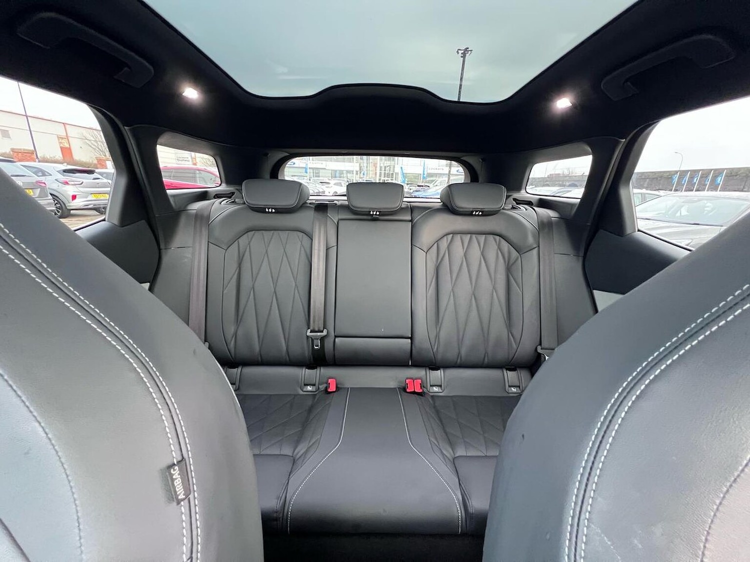 Used Ford Explorer 2025 for sale - 76860028: Photo 34