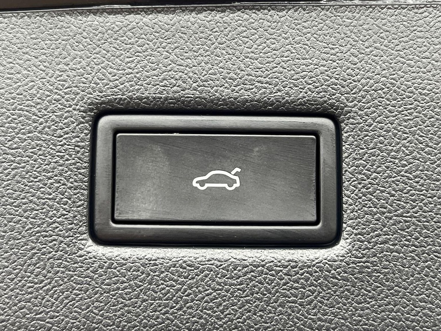 Used Ford Explorer 2025 for sale - 76860028: Photo 42