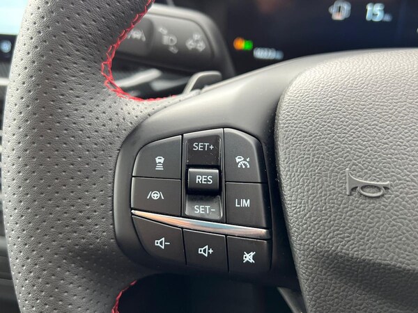Used Ford Focus 2025 for sale - 76281264: Photo 26