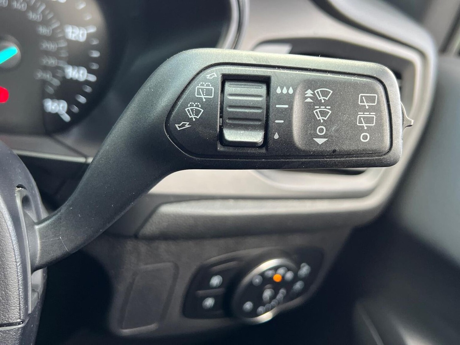 Used Ford Focus 2022 for sale - 76396948: Photo 29