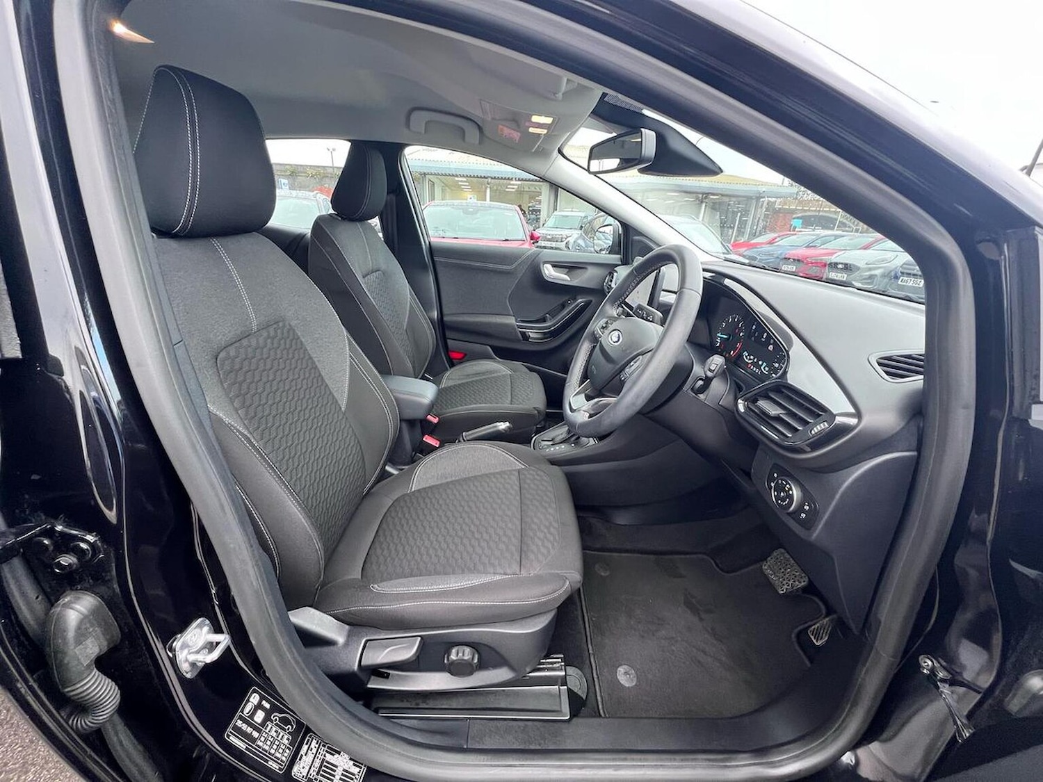 Used Ford Puma 2022 for sale - 76352505: Photo 31