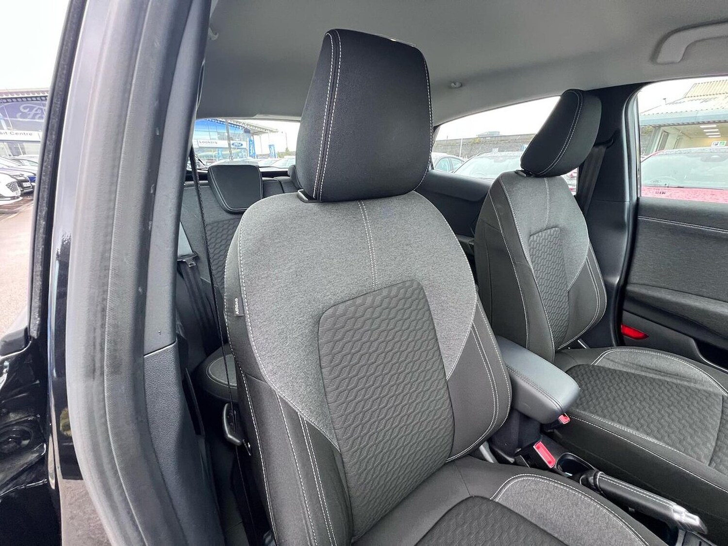 Used Ford Puma 2022 for sale - 76352505: Photo 32