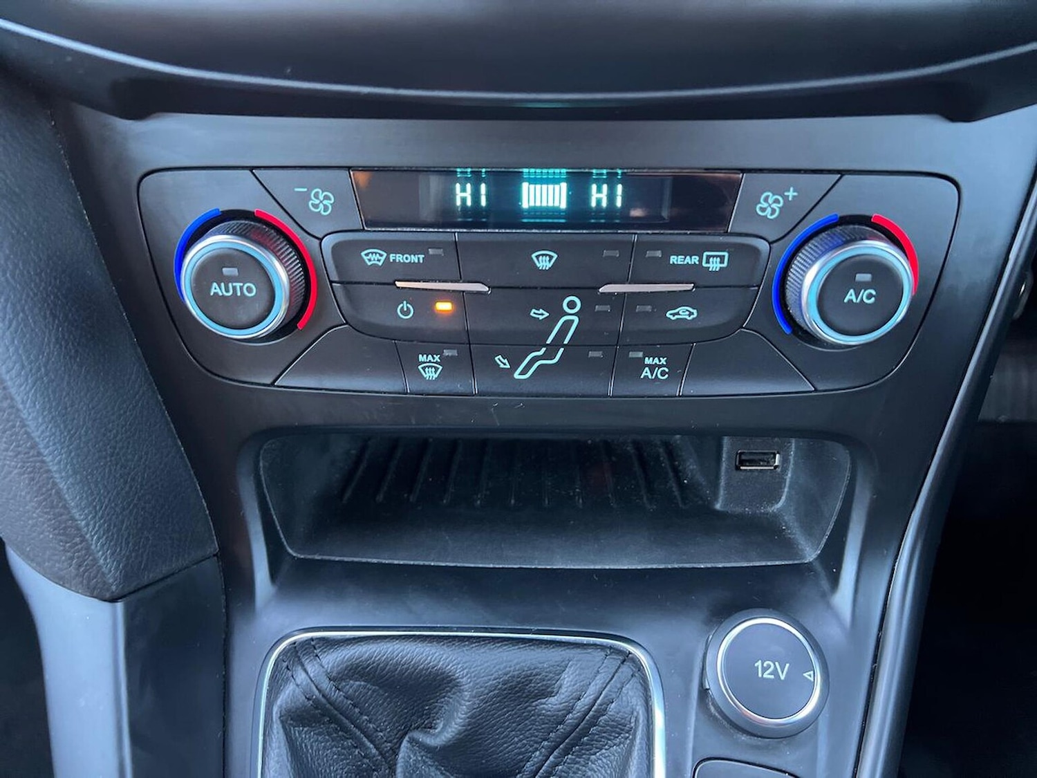 Used Ford Focus 2017 for sale - 76693403: Photo 12