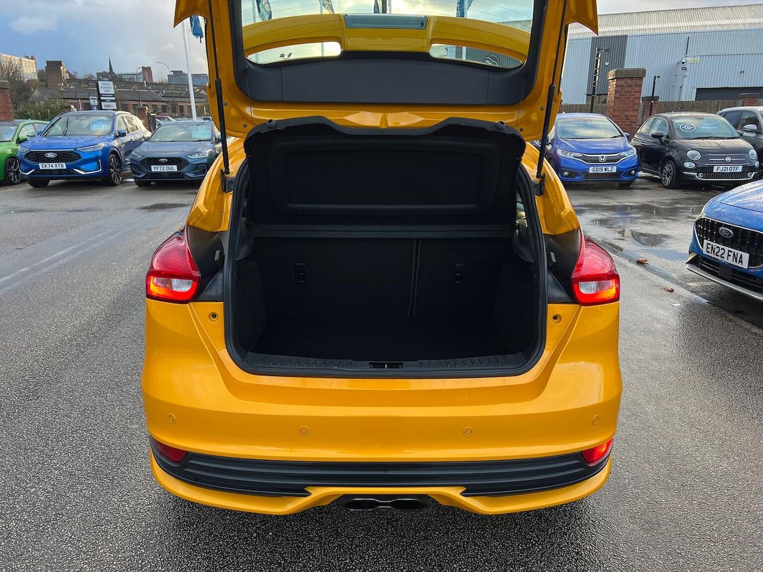 Used Ford Focus 2017 for sale - 76693403: Photo 17