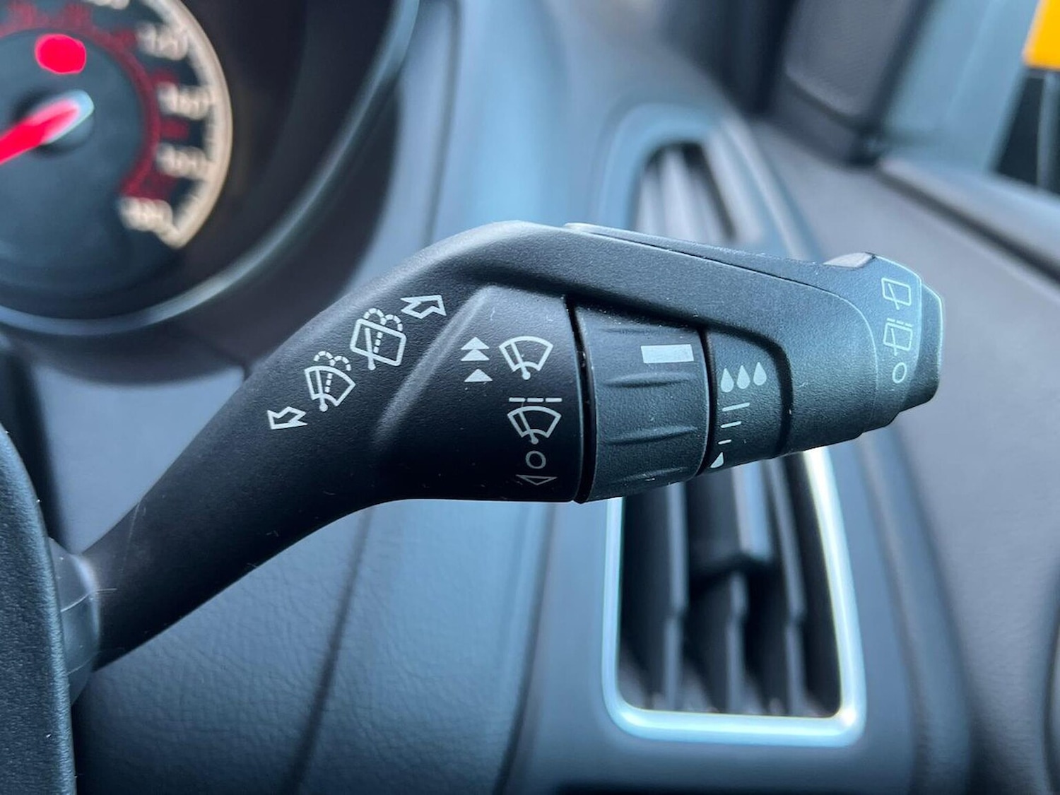 Used Ford Focus 2017 for sale - 76693403: Photo 29