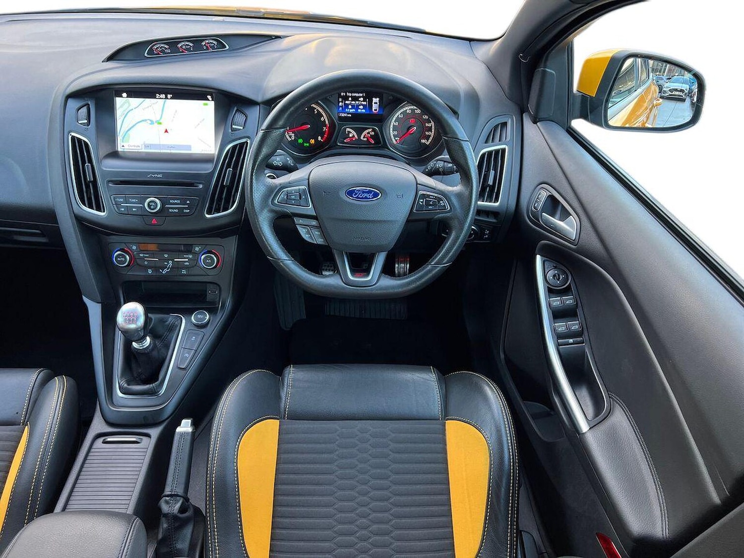 Used Ford Focus 2017 for sale - 76693403: Photo 9