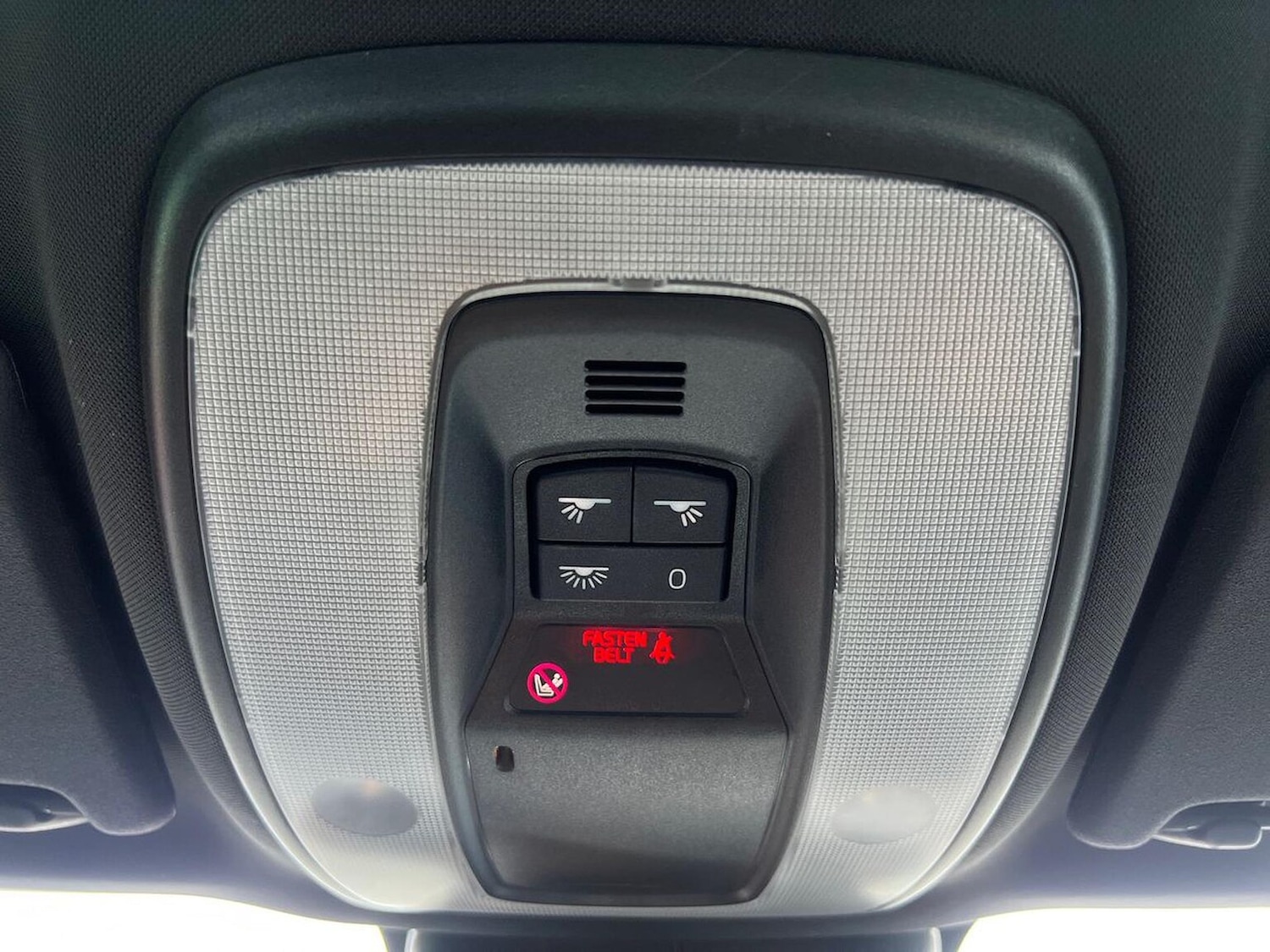 Used Volvo XC60 2016 for sale - 77729959: Photo 14