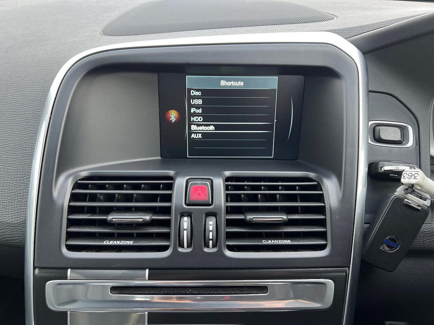 Used Volvo XC60 2016 for sale - 77729959: Photo 25