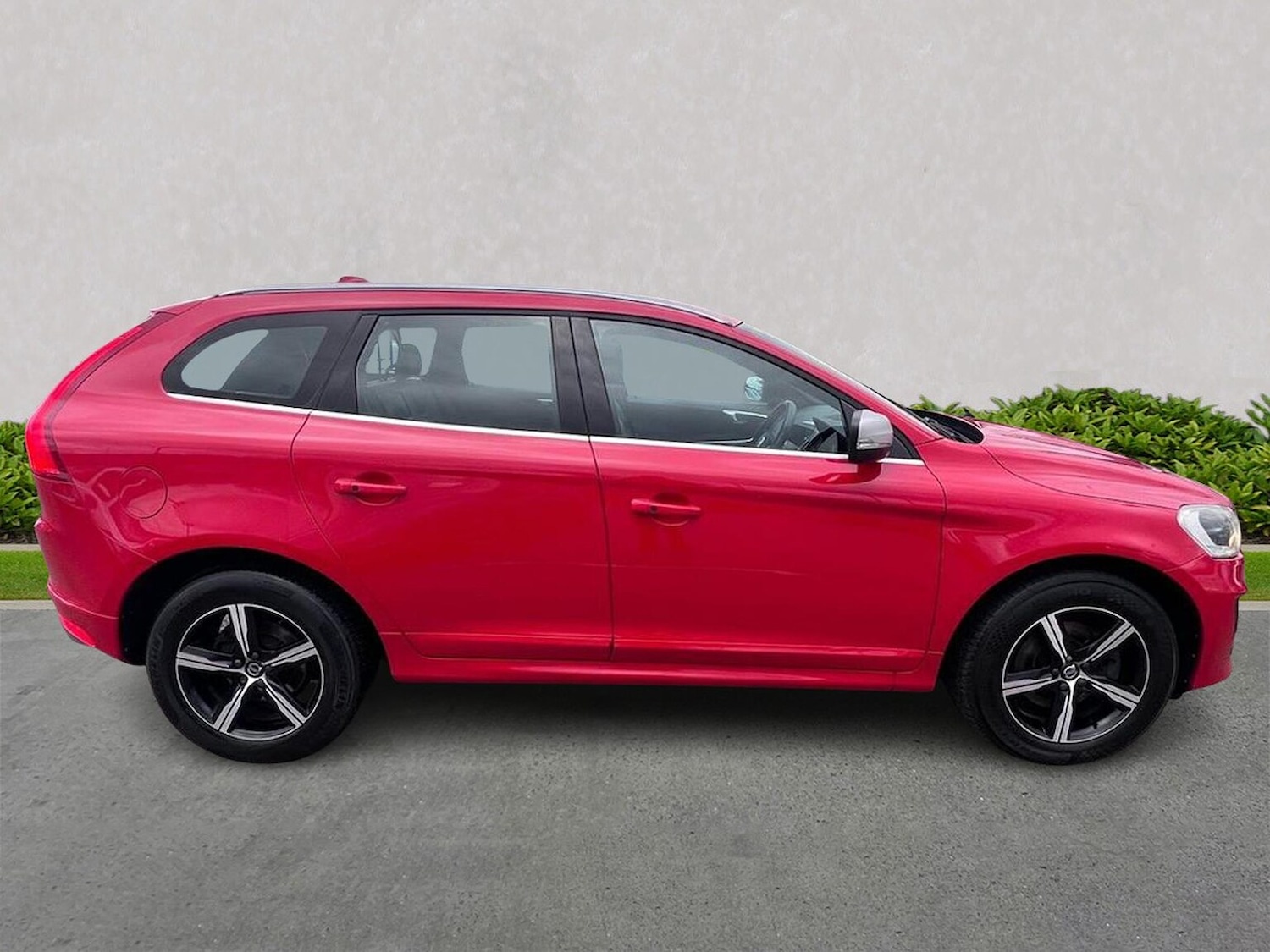 Used Volvo XC60 2016 for sale - 77729959: Photo 3