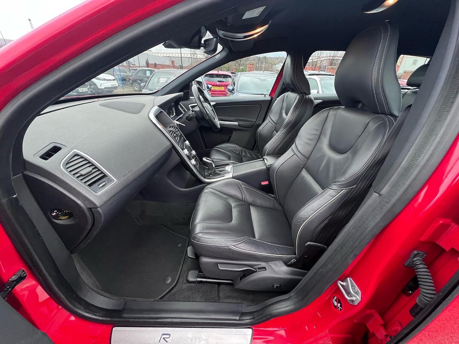 Used Volvo XC60 2016 for sale - 77729959: Photo 35