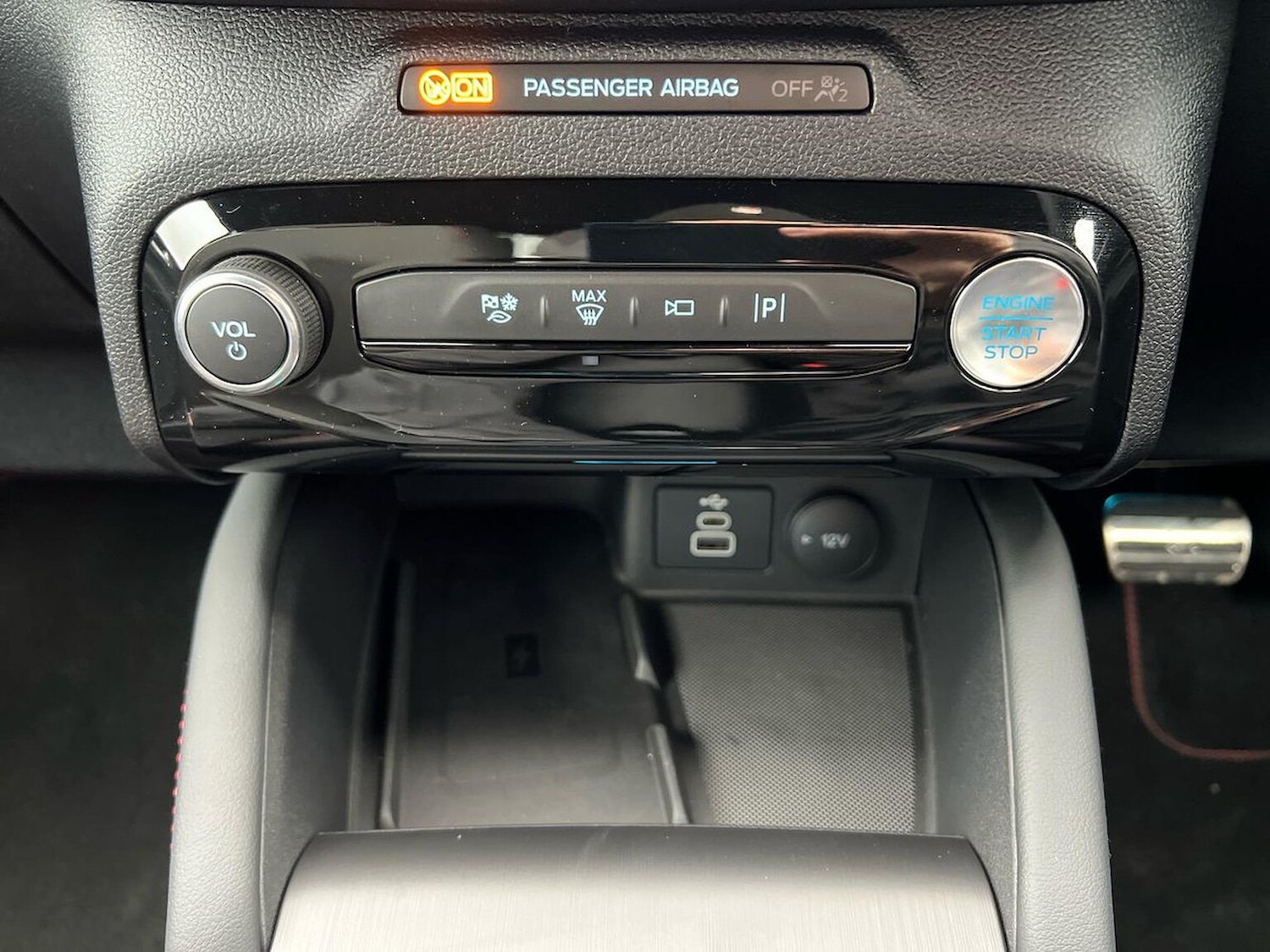 Used Ford Kuga 2025 for sale - 77489256: Photo 21