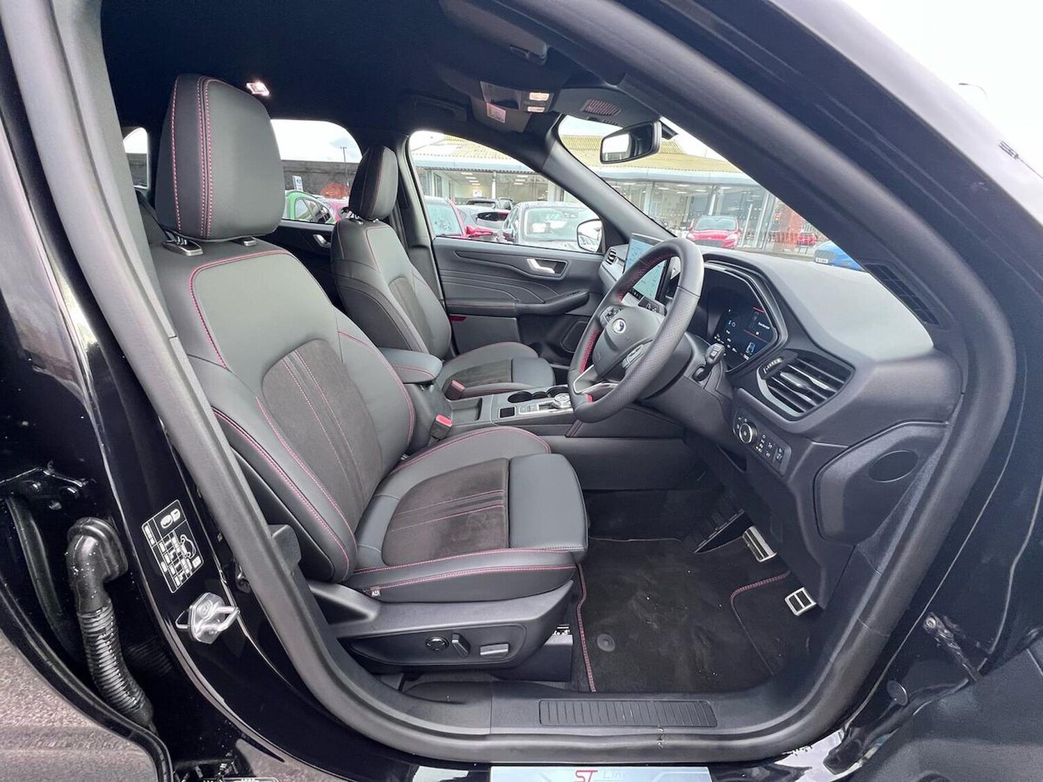 Used Ford Kuga 2025 for sale - 77489256: Photo 31