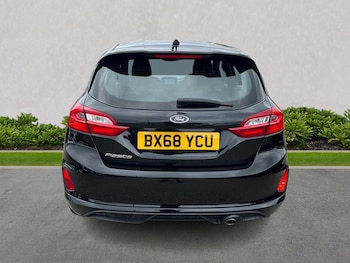 Used Ford Fiesta 2018 for sale - 79430244: Photo