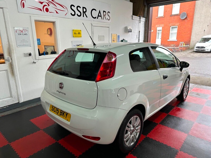 Used Fiat Punto 2015 for sale - 77798483: Photo 6