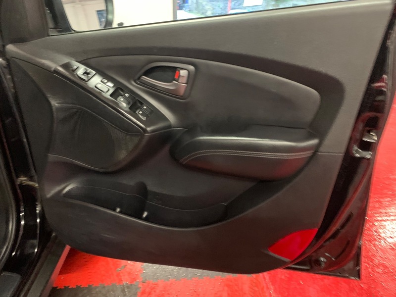 Used Hyundai Ix35 2015 for sale - 76725234: Photo 26