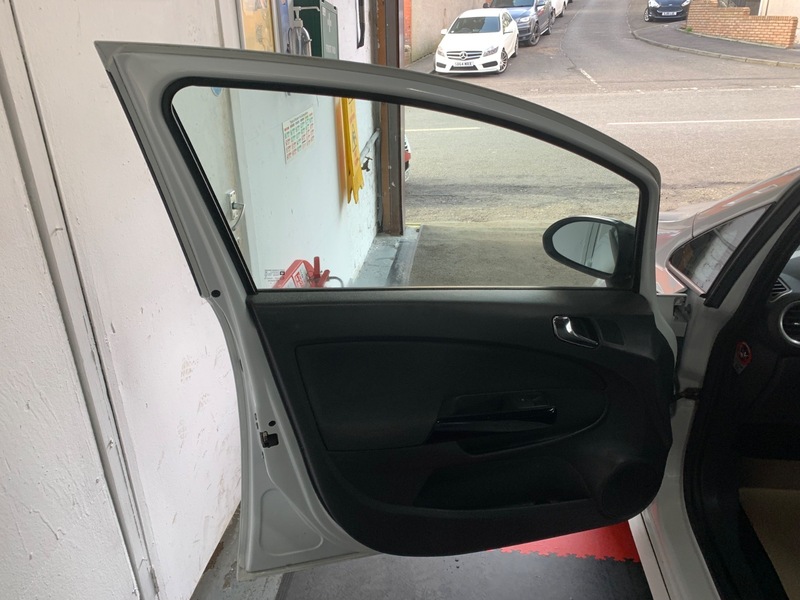 Used Vauxhall Corsa 2014 for sale - 77749359: Photo 13