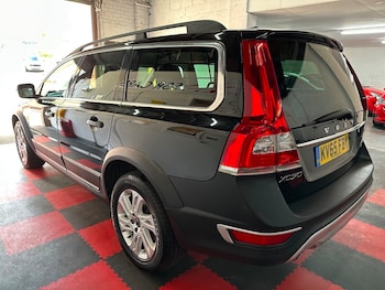 Used Volvo XC70 2015 for sale - 75878078: Photo