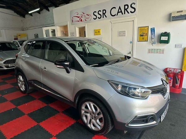 Used Renault Captur 2016 for sale - 75336558: Photo 2