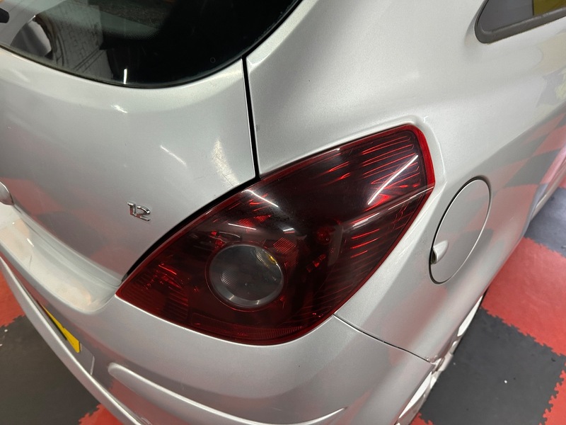 Used Vauxhall Corsa 2011 for sale - 77107321: Photo 10