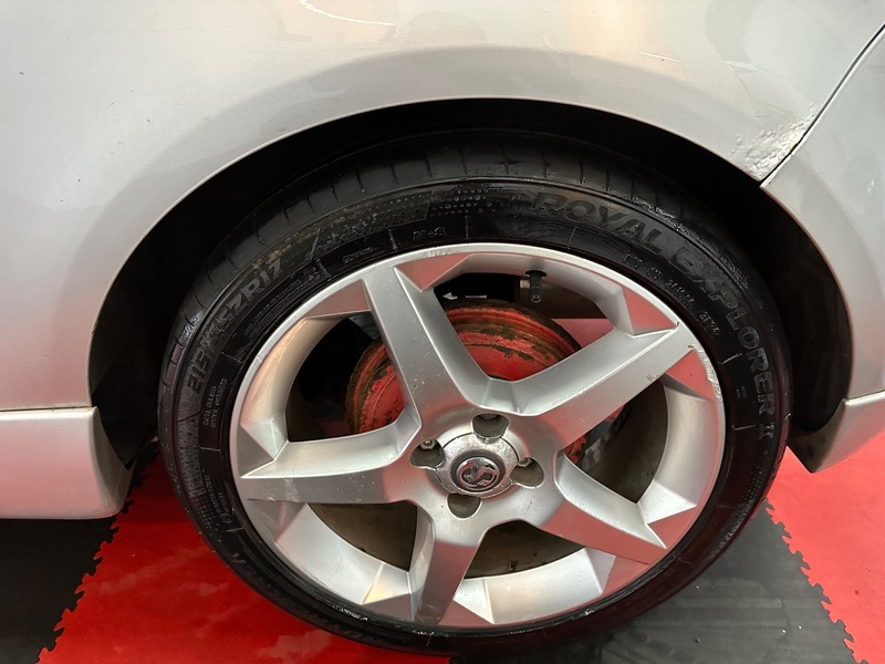 Used Vauxhall Corsa 2011 for sale - 77107321: Photo 12