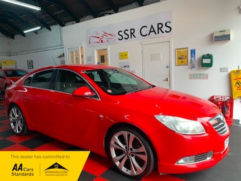 2012 - 2.0 CDTi ecoFLEX SRi VX line Red Hatchback 5dr Diesel Manual Euro 5 (s/s) (