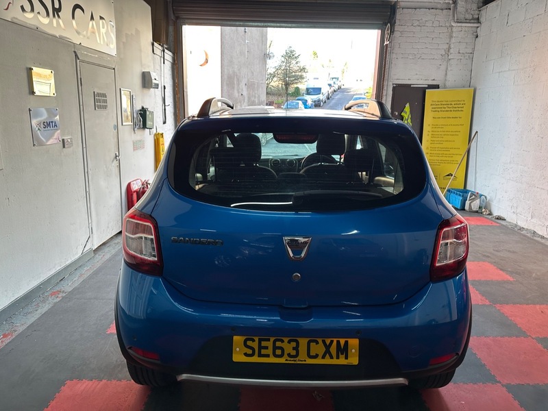 Used Dacia Sandero Stepway 2014 for sale - 76712198: Photo 5