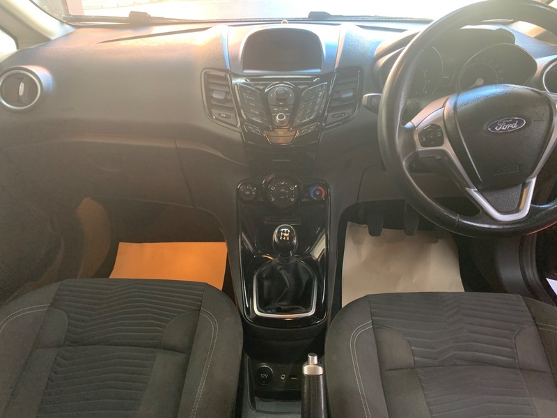 Used Ford Fiesta 2013 for sale - 76631126: Photo 24