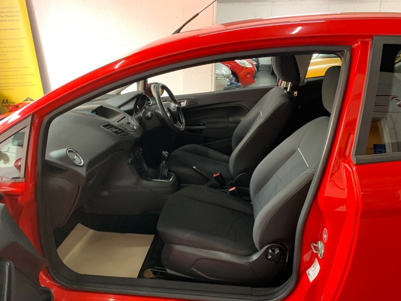 Used Ford Fiesta 2014 for sale - 76081496: Photo 14