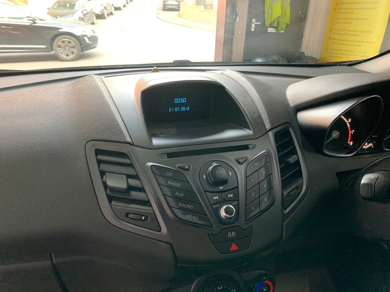 Used Ford Fiesta 2014 for sale - 76081496: Photo 15
