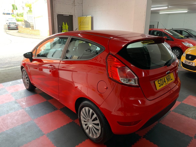 Used Ford Fiesta 2014 for sale - 76081496: Photo 4