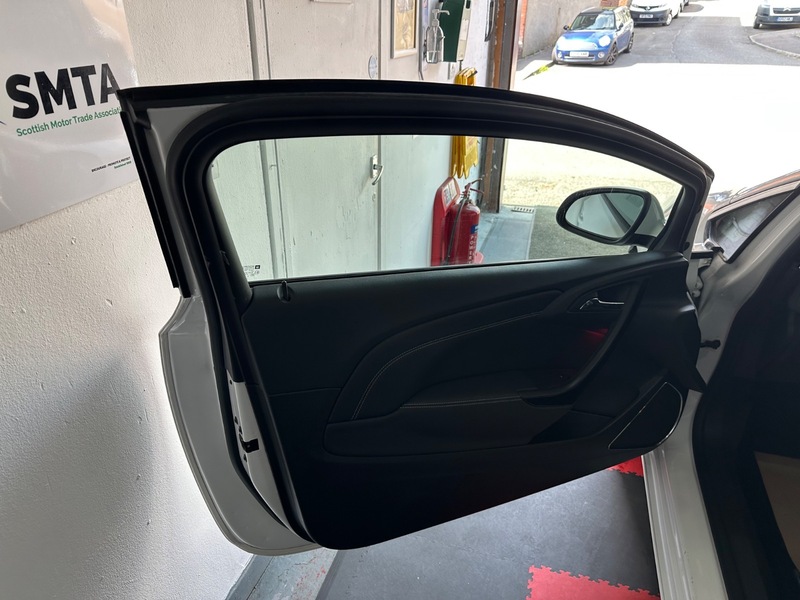 Used Vauxhall Astra GTC 2016 for sale - 77020508: Photo 14