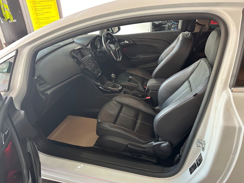Used Vauxhall Astra GTC 2016 for sale - 77020508: Photo 15