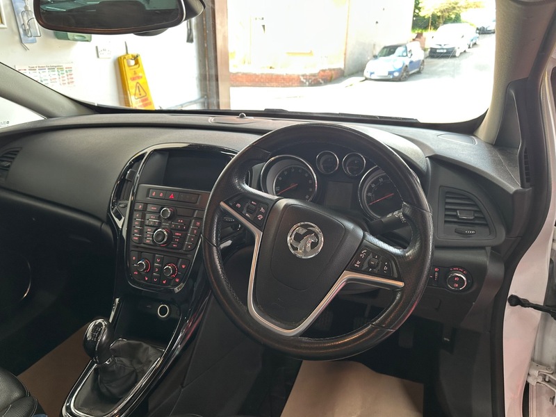 Used Vauxhall Astra GTC 2016 for sale - 77020508: Photo 23