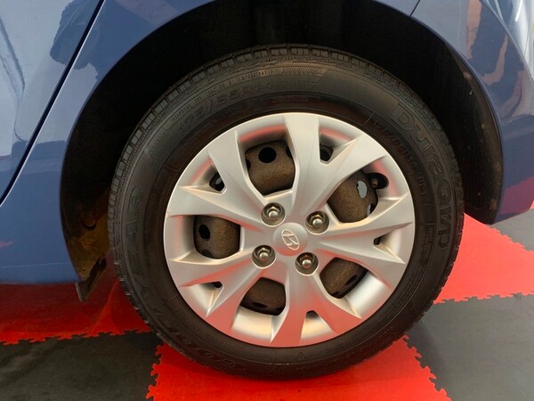 Used Hyundai i10 2016 for sale - 76163758: Photo 15