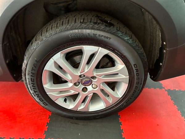 Used Volvo XC70 2015 for sale - 76250250: Photo 19