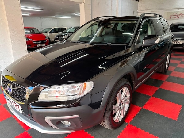 Used Volvo XC70 2015 for sale - 76250250: Photo 39