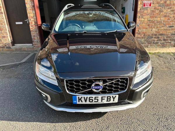 Used Volvo XC70 2015 for sale - 76250250: Photo 40