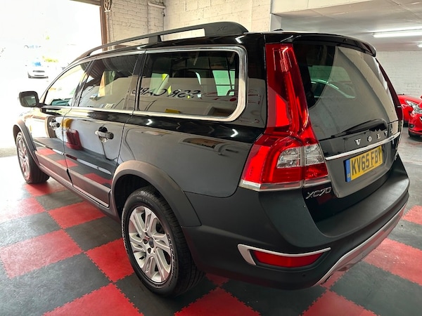 Used Volvo XC70 2015 for sale - 76250250: Photo 4