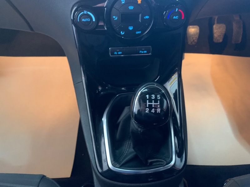 Used Ford Fiesta 2013 for sale - 76605331: Photo 16