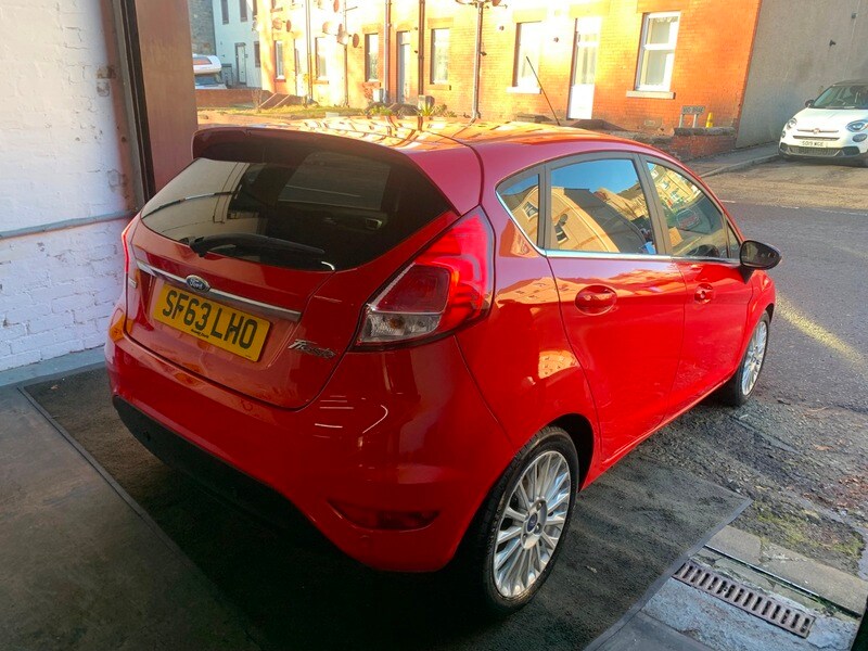 Used Ford Fiesta 2013 for sale - 76605331: Photo 32