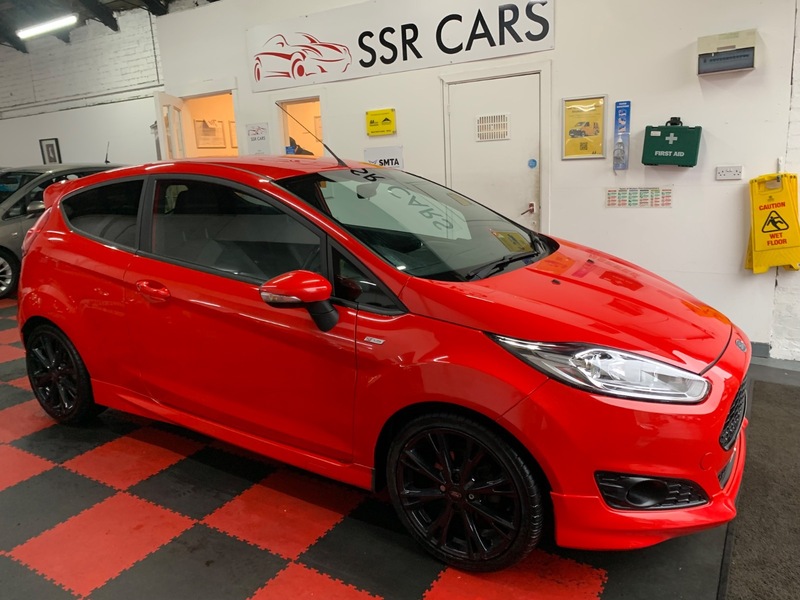 Used Ford Fiesta 2017 for sale - 76884563: Photo 1