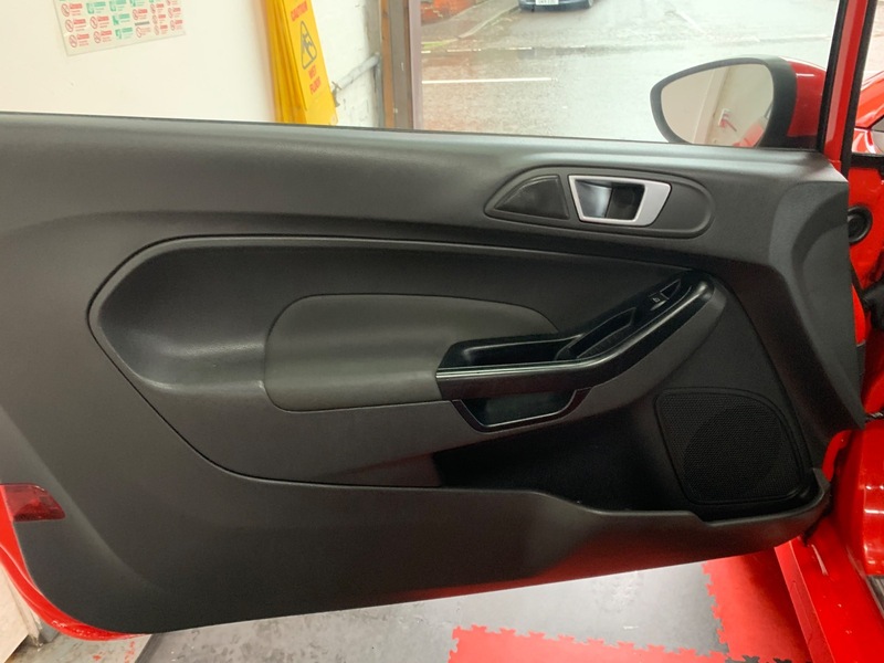 Used Ford Fiesta 2017 for sale - 76884563: Photo 14