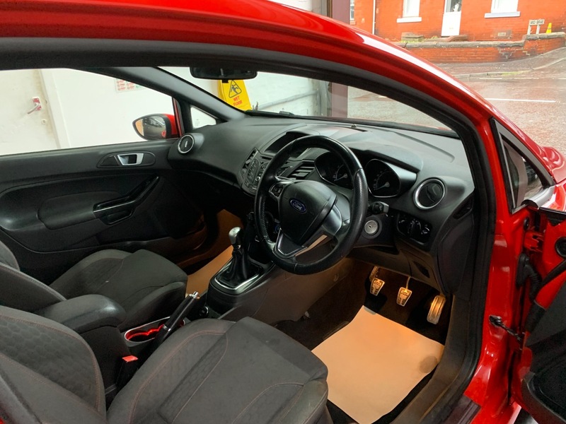 Used Ford Fiesta 2017 for sale - 76884563: Photo 16