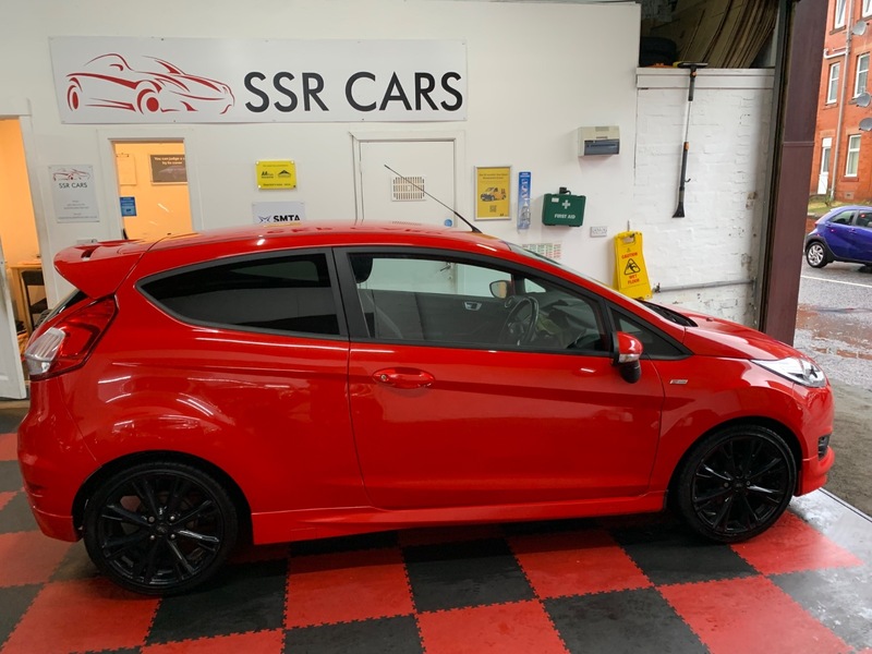 Used Ford Fiesta 2017 for sale - 76884563: Photo 7