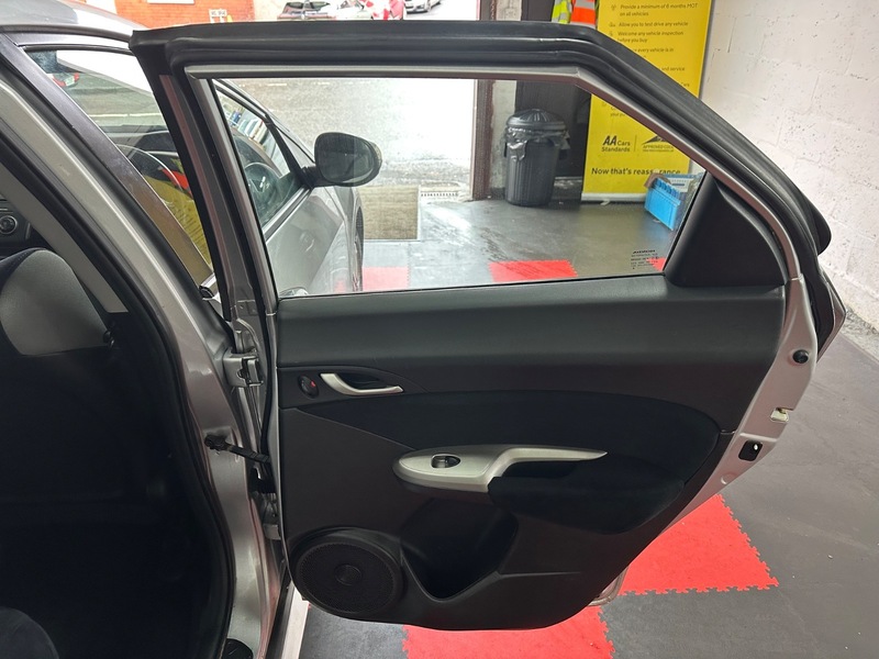 Used Honda Civic 2009 for sale - 77622144: Photo 20