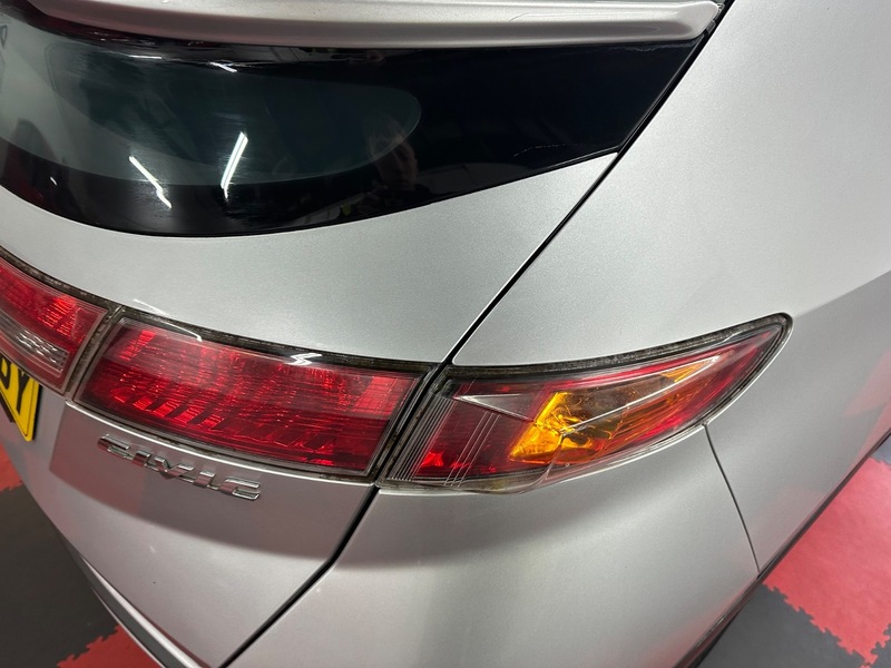 Used Honda Civic 2009 for sale - 77622144: Photo 9