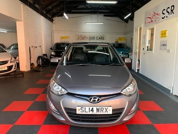 Used Hyundai i20 2014 for sale - 75802742: Photo
