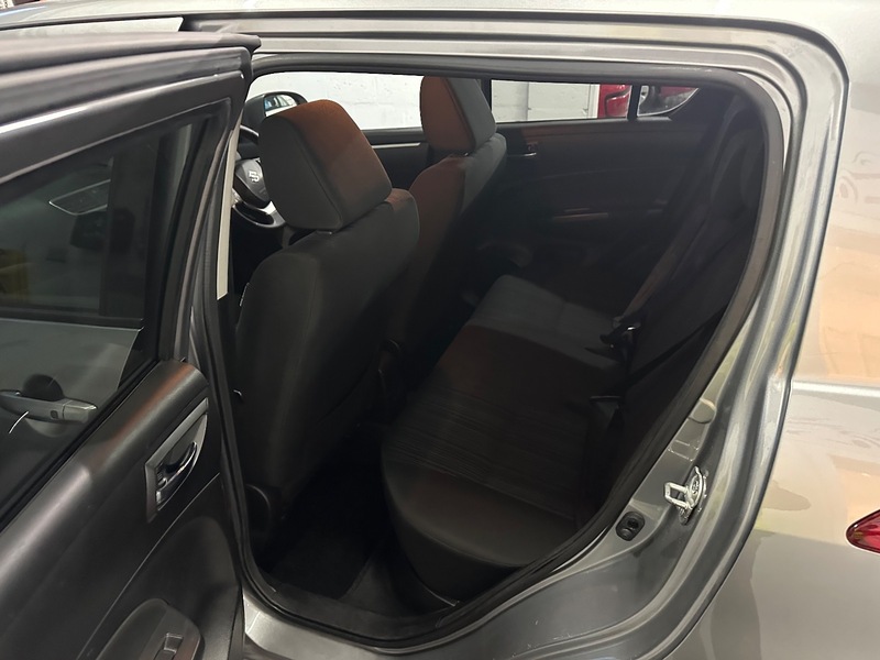 Used Suzuki Swift 2013 for sale - 76910799: Photo 19