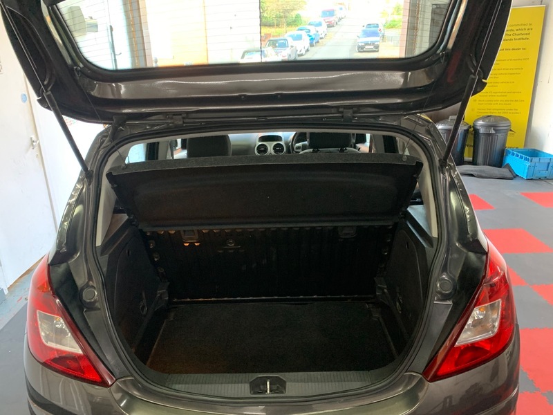 Used Vauxhall Corsa 2014 for sale - 76386926: Photo 22